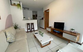 Apartamento com vista para as montanhas e natureza